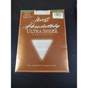 Vintage Pantyhose Hanes 1 Pair Size B Color Pearl Absolutely Ultra Sheer
